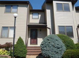 35 Ventura Ct #35, Old Bridge, NJ 08857