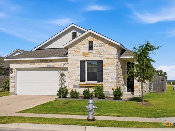 104 Ladolia Ln, San Marcos, TX 78666