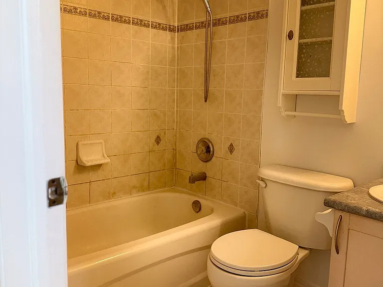 1496 Victoria Park Ave #238 — Photo 8