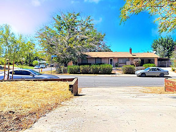 3rd image of 38510 159th St E