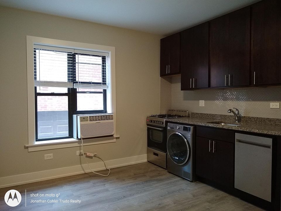 1st image of 429 W Belden Ave APT B103