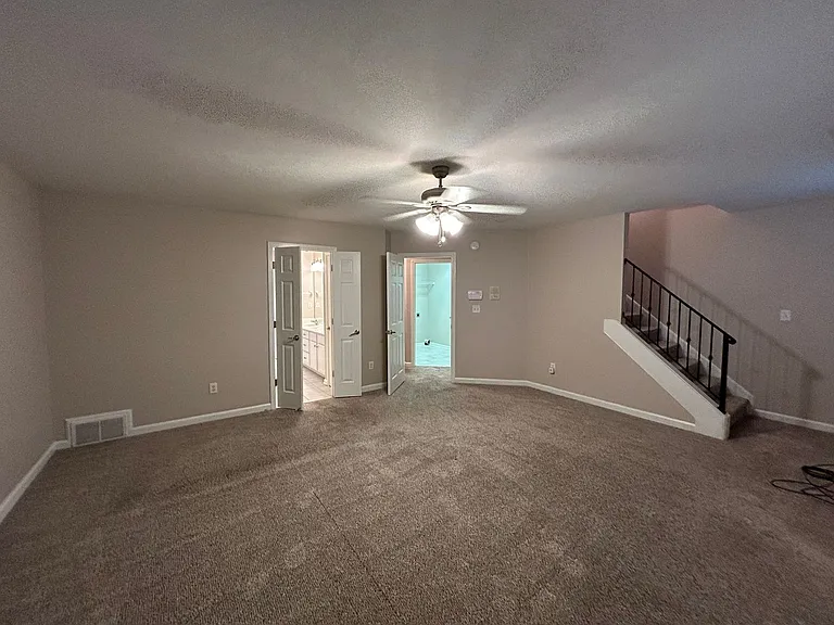 1390 Island Town Dr — Photo 16