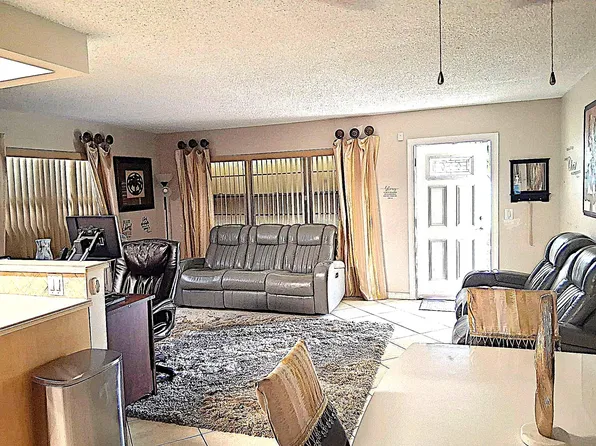 6 Northampton A (First Floor Condo), West Palm Beach, FL 33417