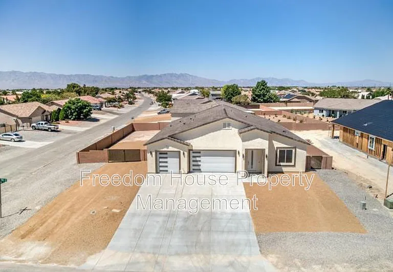 6380 Waterford St — Photo 6