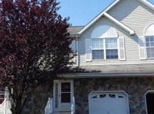 19 Ashley Ct #819, Somerset, NJ 08873