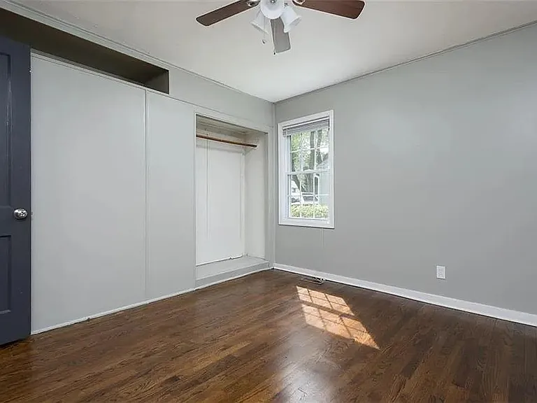 7516 Robinson St — Photo 10