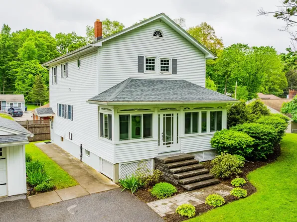 4 Bank Street, Bennington, VT 05201