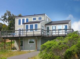 1812 Whaleship Rd, Bodega Bay, CA 94923