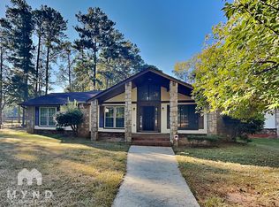 33 Pinewood Ter, Stockbridge, GA 30281