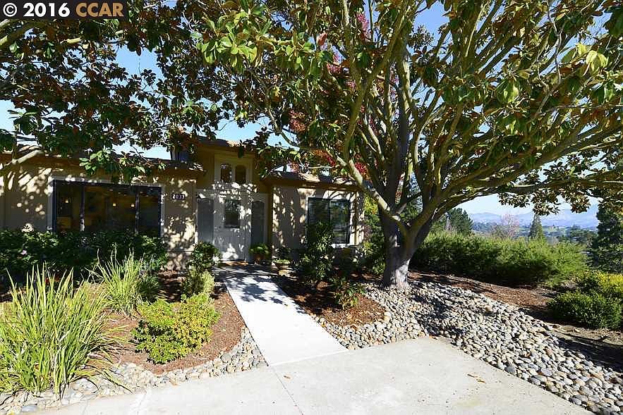 1st image of 2033 Pine Knoll Dr Unit 6
