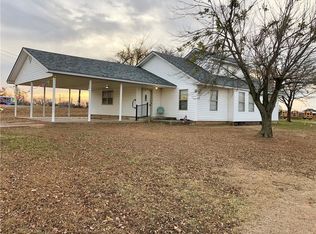 36007 Clearpond Rd, Shawnee, OK 74801