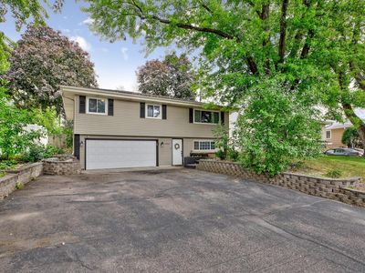 1808 Mendelssohn Ave N, Golden Valley, MN, 55427