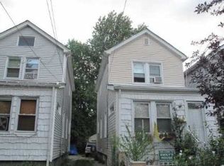 13124 135th Pl, South Ozone Park, NY 11420