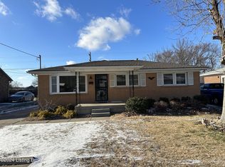5616 Bruns Dr, Louisville, KY 40216