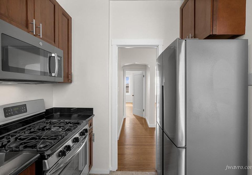 1st image of 555 Pierce St APT 306