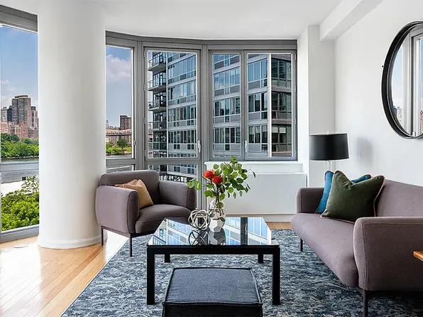 4610 Center Blvd, Long Island City, NY