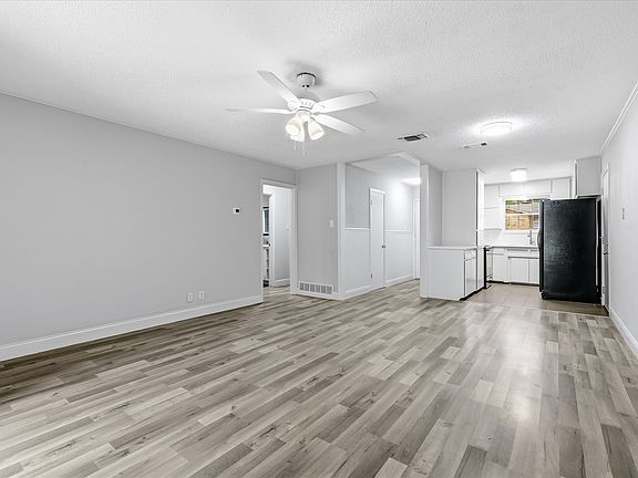 2nd image of 6540 Bernadine St