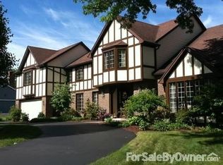 11 Bay Colony Dr, Pittsford, NY 14534
