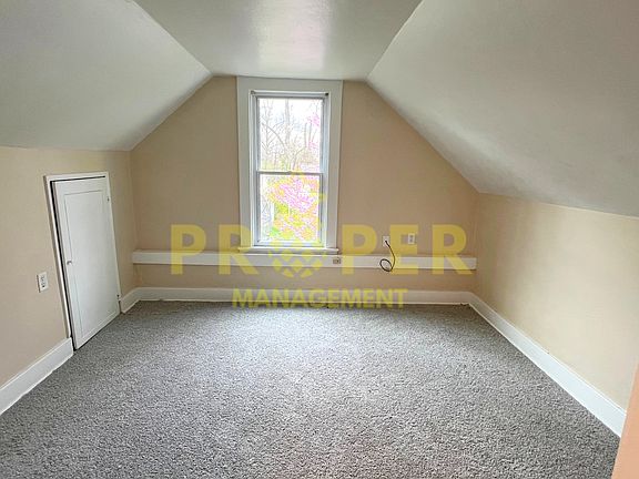 5th image of 2501 Fairport Ave