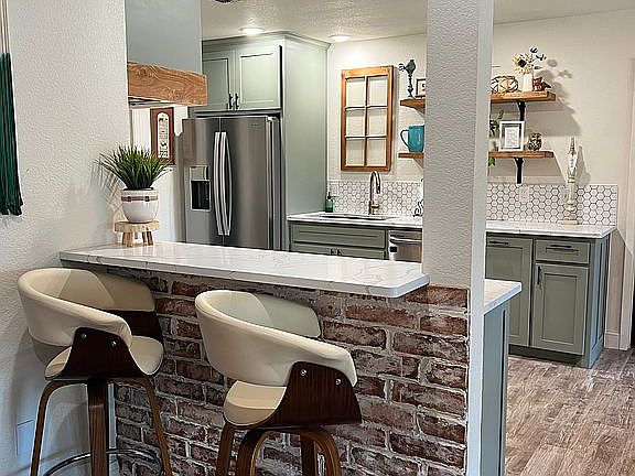Open kitchen