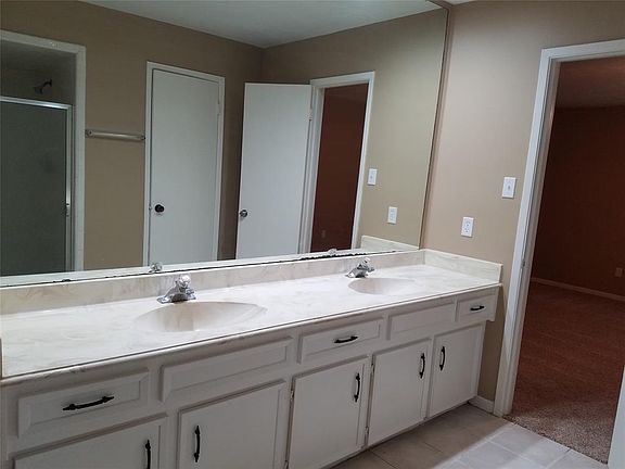 5th image of 2806 Cotton Stock Dr