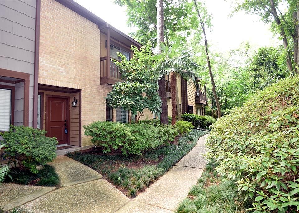 1st image of 11711 Memorial Dr APT 315