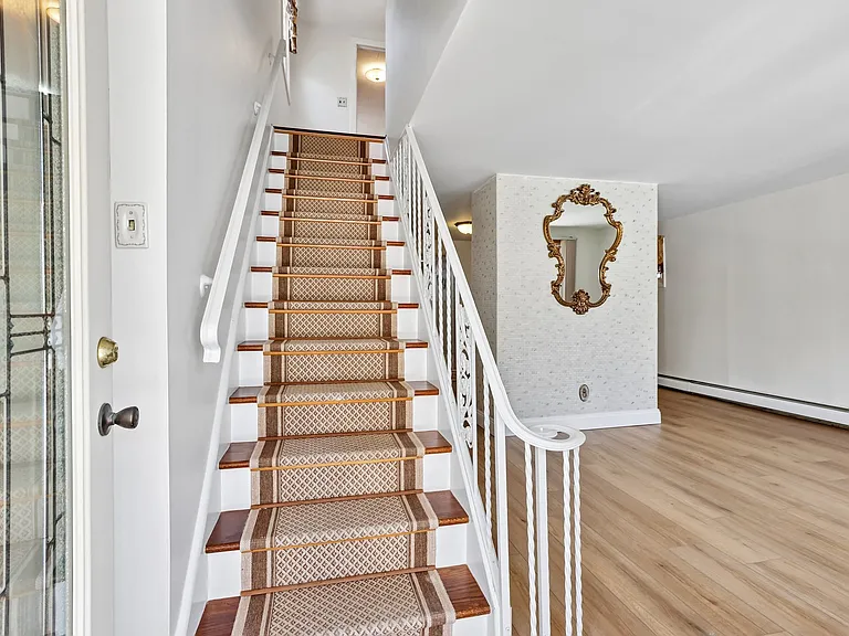 18 Patterson St — Photo 5