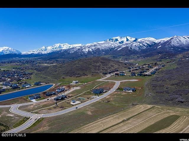 1st image of 653 E Dutch Mountain Dr #17