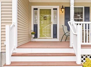 9 Lantern Ln, Rochester, NH 03868