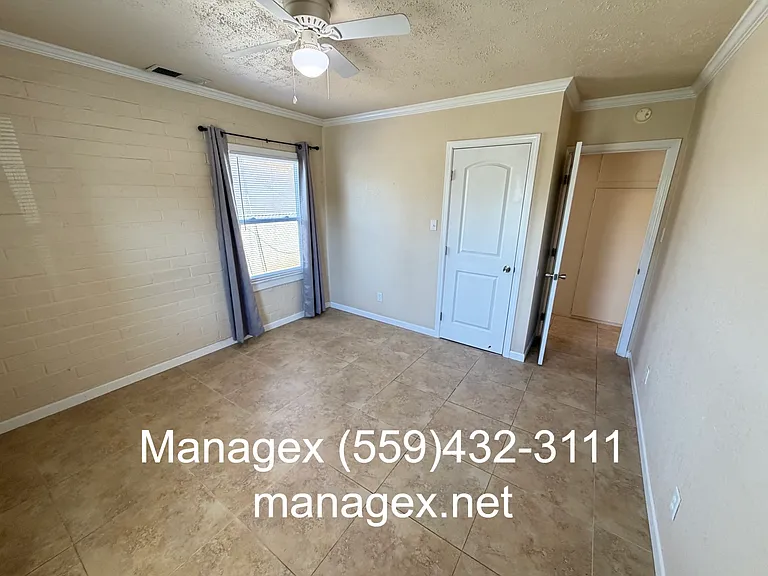 335 Oxford Ave — Photo 14