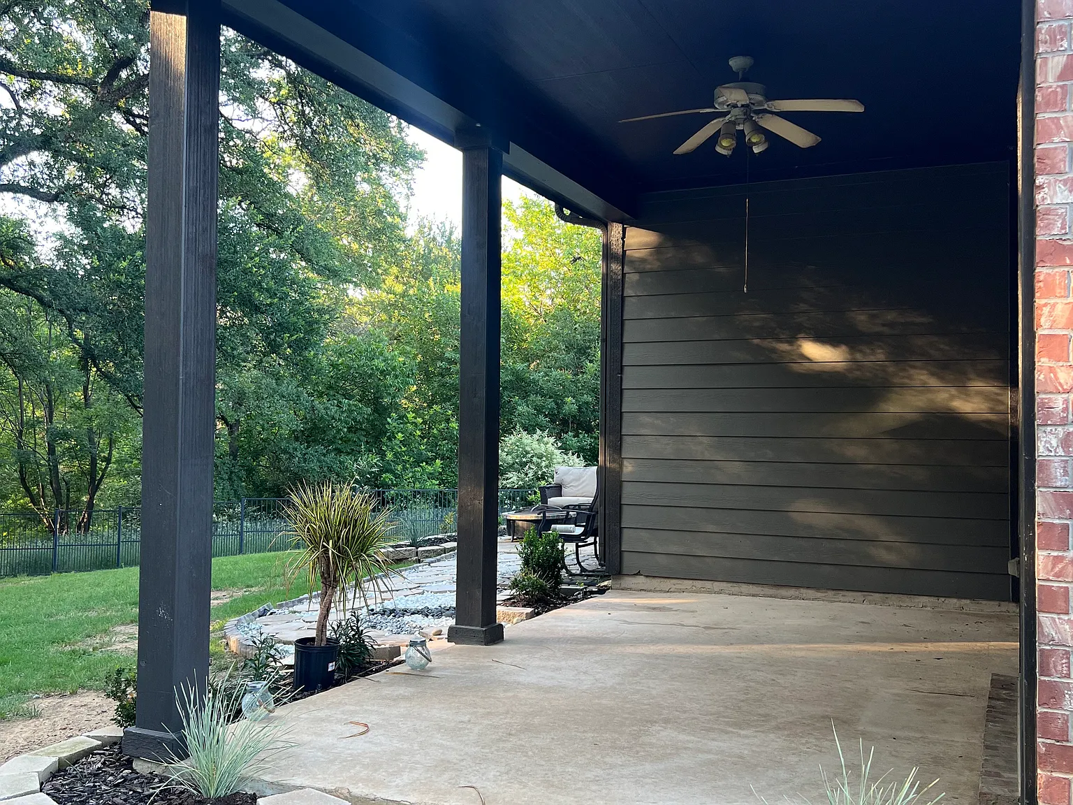 3 bed, 2731 sqft, $2,998 — Photo 3