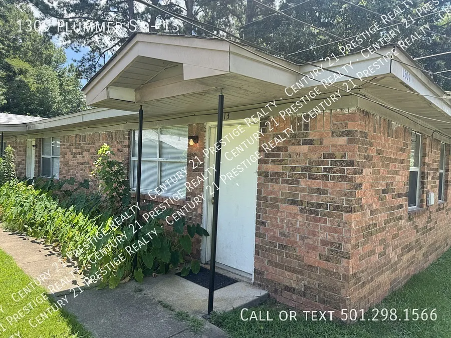 1309 Plummer Dr #13