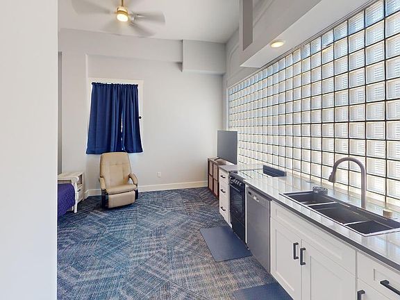 2nd image of 2845 Marine Dr #1