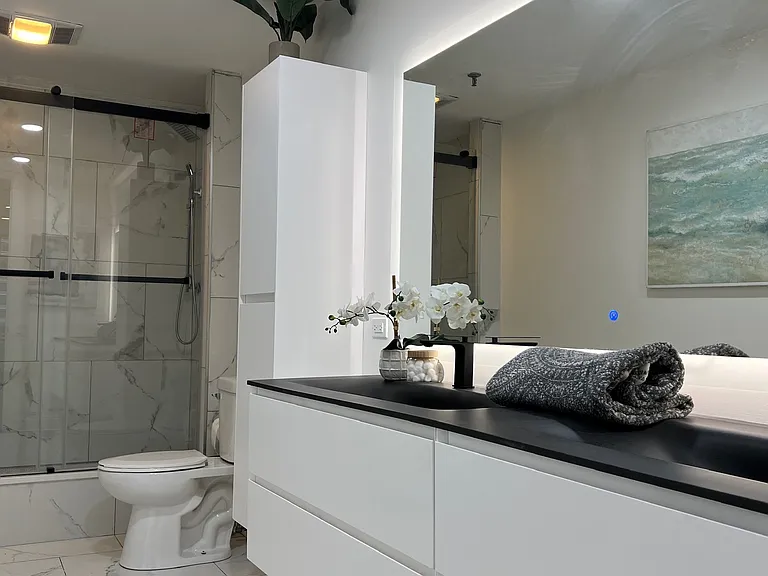 680 N Lake Shore Dr #919 — Photo 10