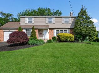 260 Delmont Ave, Warminster, PA 18974