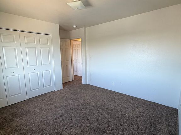 5th image of 1049 W Lookingglass Rd #Stis1051