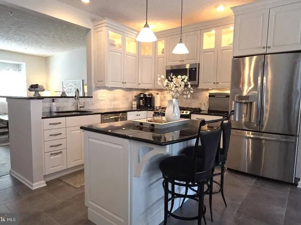 9729 Morningview Cir #9729, Perry Hall, MD 21128