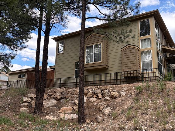 4th image of 1421 E Turney Dr