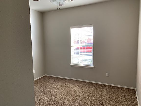 5th image of 5808 Notre Dame Dr