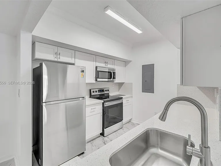 215 SW 117th Ter #14306 — Photo 13
