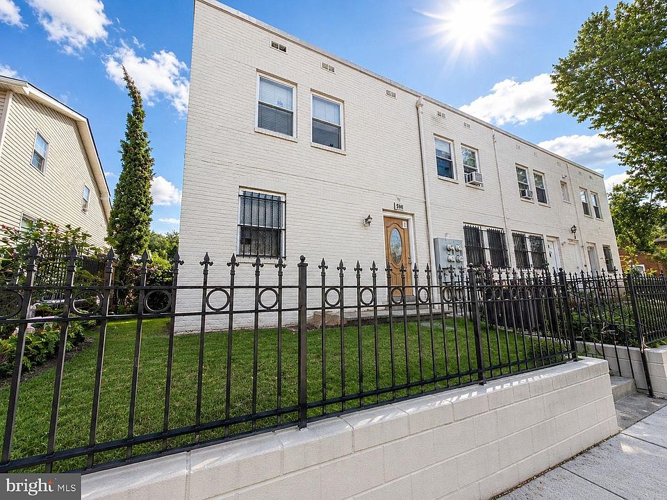 1st image of 5117 A St SE