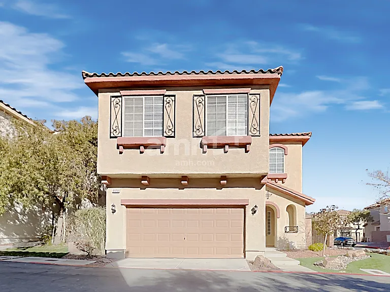 8920 Cambridge Glen Ct — Photo 1