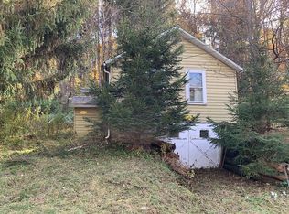 276 Cooper Ave, Grassflat, PA 16839