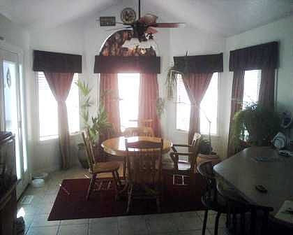 Sunny and Elegant Dining Area