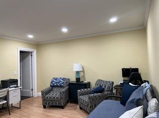 (Undisclosed Address), Larchmont, NY 10538