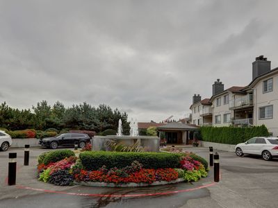 2760 76th Ave SE APT 204, Mercer Island, WA, 98040