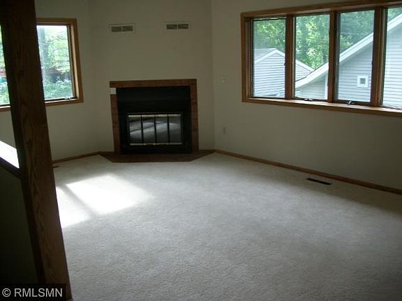 3rd image of 2120 7th Ave E