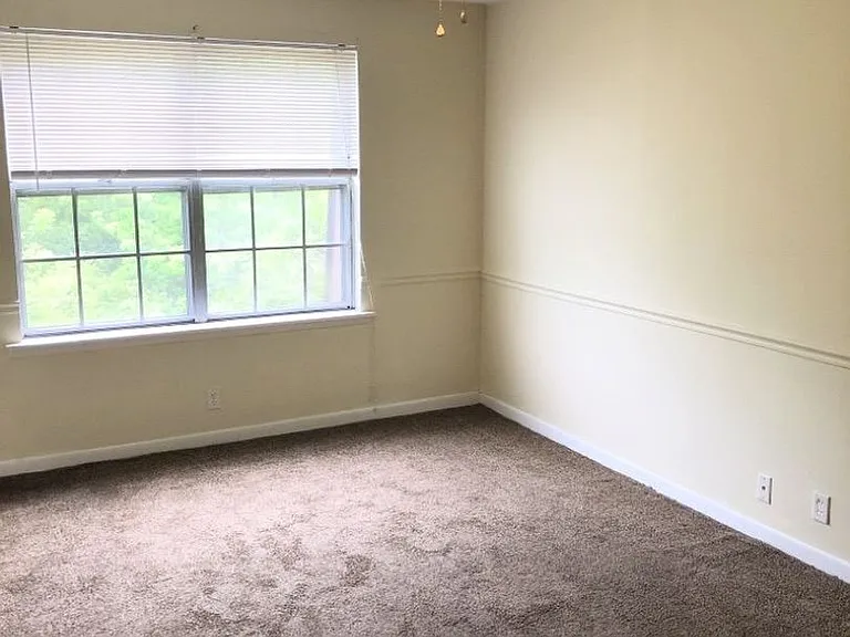 441 Harding Pl #A14 — Photo 22