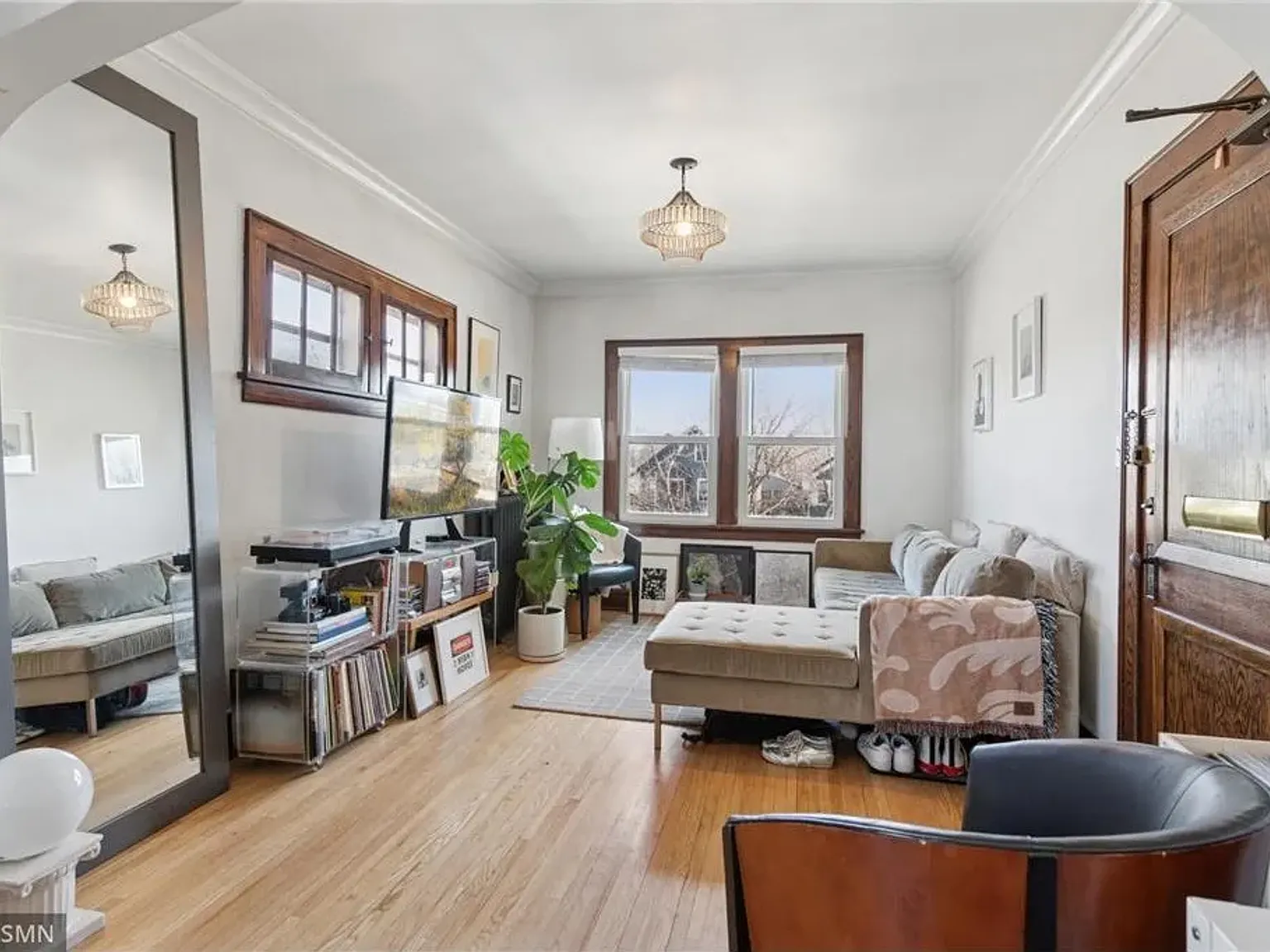 4224 Cedar Avenue South — Photo 2