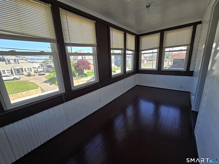 125 Hollister Ave — Photo 15